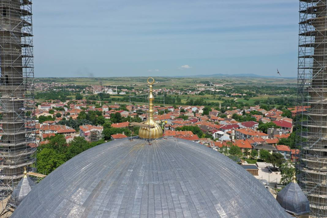 Selimiye Camisi'nin ana kubbe aleminin montajı tamamlandı - Resim: 15
